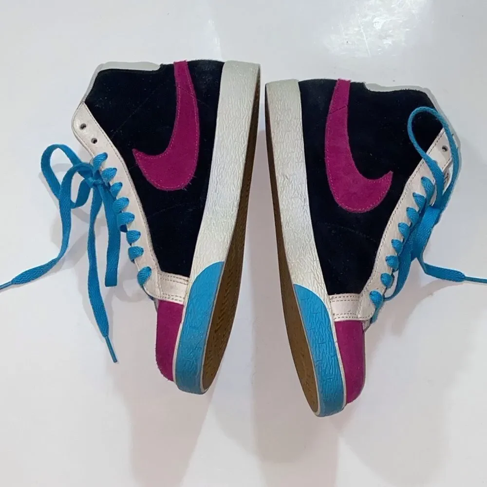 Nike Blazer Mid 6.0 High-Tops with Magenta and Teal Highlights Women Shoes z,8US
